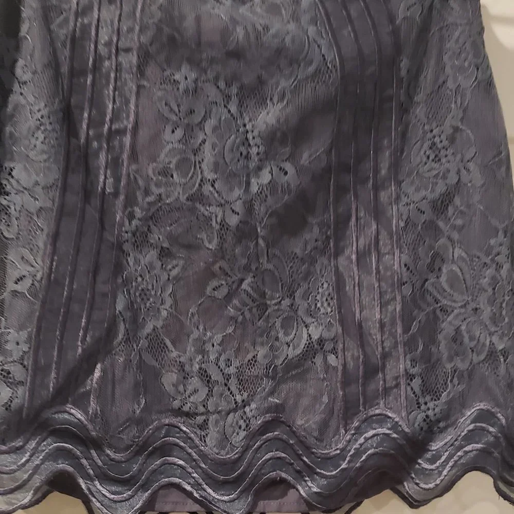 NWT: Lovers and friends X Revolve Raissa Lace Mini Skirt Size Small - Picture 5 of 7